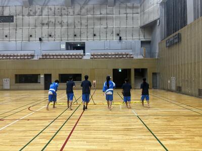 大会後の清掃活動の様子。会場への感謝をこめて。最後までよく頑張りました！